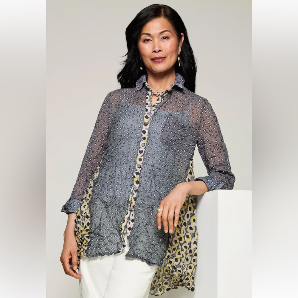 Lisa Bayne Twin Moods Shirt M